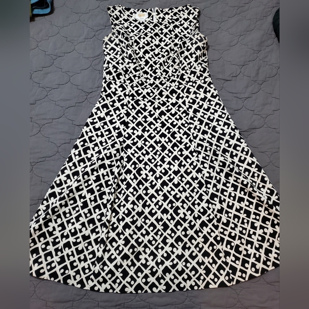 White House Black Market Dress